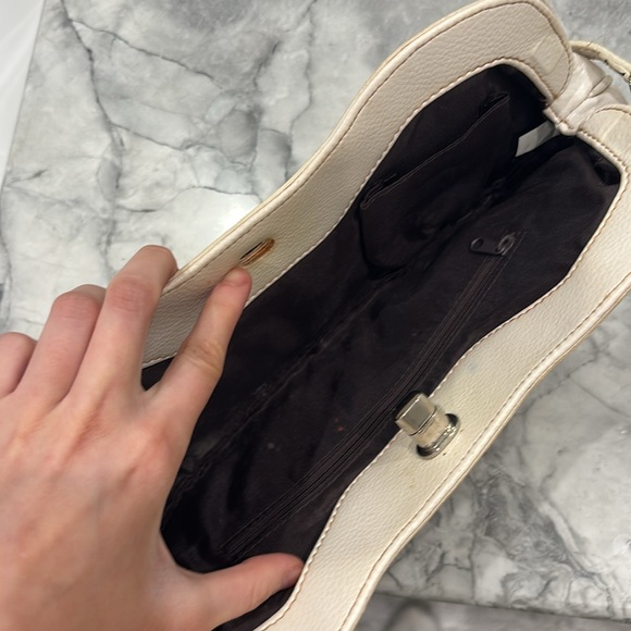 White Purse - Picture 3 of 3